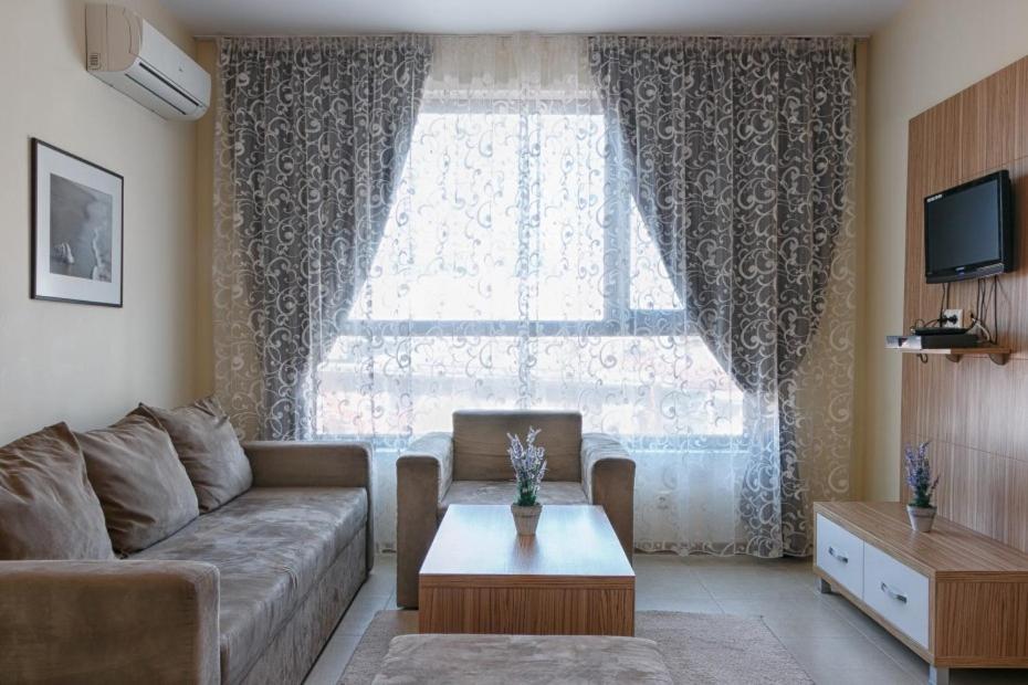 Александра Hotel Sveti Vlas Eksteriør billede